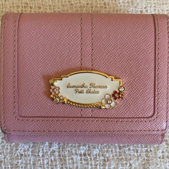 Small compact wallet - Picture 1 of 14